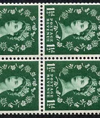 SG612mb 1 1/2d Booklet pane wmk S/way to the right Phosphor U/M Cat 80 pounds