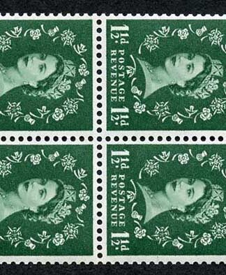 SB68a 1 1/2d Wmk Crowns S/ways Right Cream Paper Booklet Pane of 4 U/M