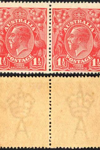 Australia 1924-5 SG 77d 1 1/2d scarlet Curved 1 thin fraction flaw VFM pair