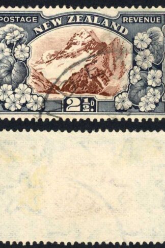 New Zealand 1936-42 SG.581 2 1/2d chocolate and slate P13-14x13.5 VFU c 26 poun