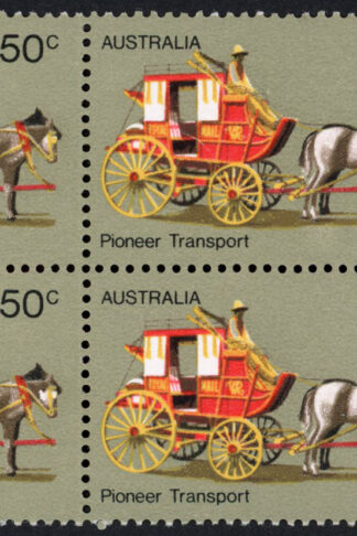Australia BW614e White Flaws on Horses Blinker and Neck U/M