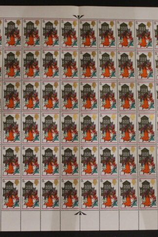 SG776 1968 9d Girl with Dolls House Christmas Two Bands Complete Sheet U/M