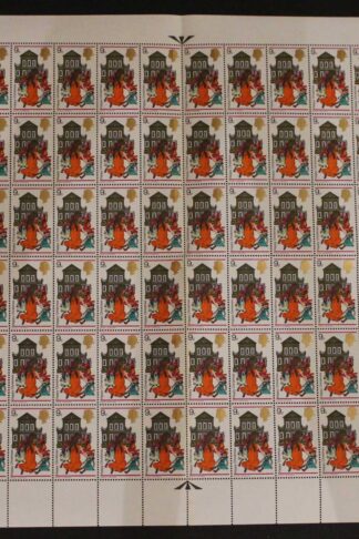 SG776 1968 9d Girl with Dolls House Christmas Two Bands Complete Sheet U/M