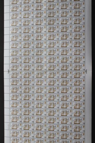 SG W137b 1968 1/9 Anniversaries with Broken Bulwaks Complete Sheet U/M