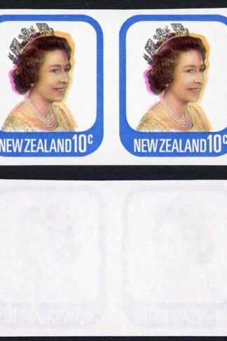 New Zealand SG1094 1979 10C QUEEN ELIZABETH II IMPERF PAIR and colour shift U/M