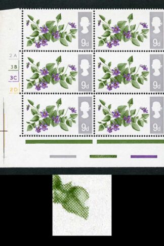 Spec W117b 1967 9d Flowers (Ordinary) with Notch in Leaf Variety Cyl Block 6 U/M