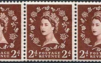 S36g 2d Red Brown Tudor Wmk U/M Coil Strip 3 with Extra Leg to R Flaw (ebay 1)